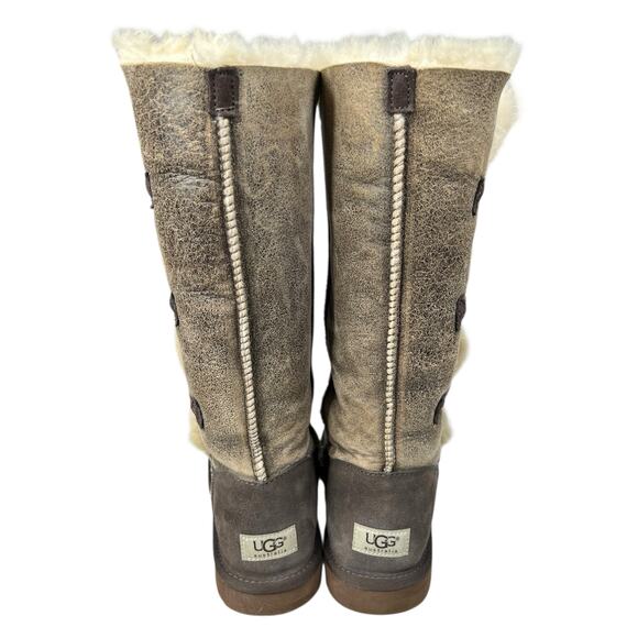 UGG Women’s Bailey Button III Brown Bomber Tall Winter Boot Size US 10 - Picture 5 of 10